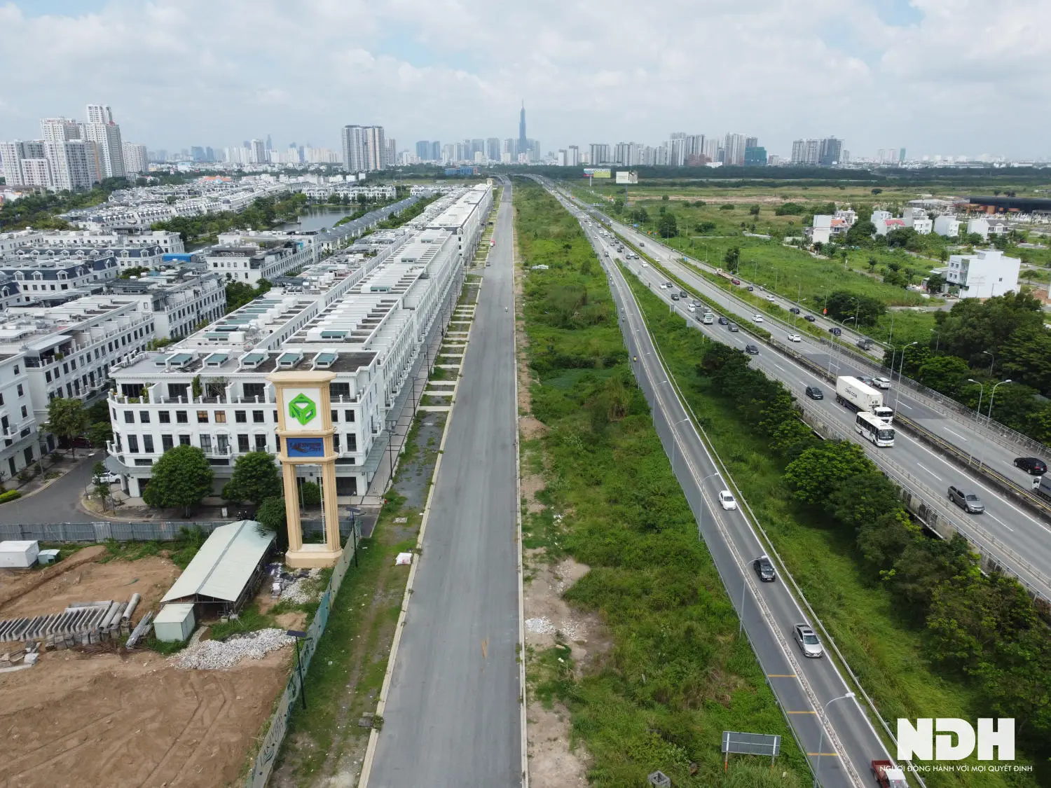 2. Khu đô thị Lakeview