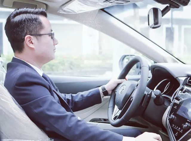Anh Lại Thế Hùng (Quảng Ninh) cho biết doanh số bán xe ở địa phương vẫn tương đối ổn định. (Ảnh do nhân vật cung cấp)