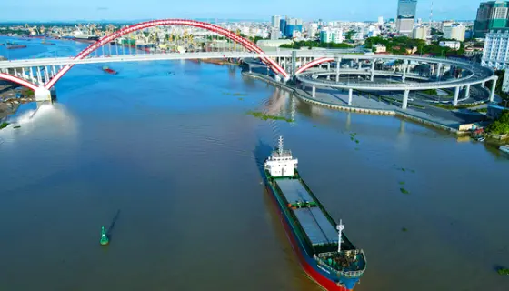 Cầu Hoàng Văn Thụ bắc qua sông Cấm, TP Hải Phòng
