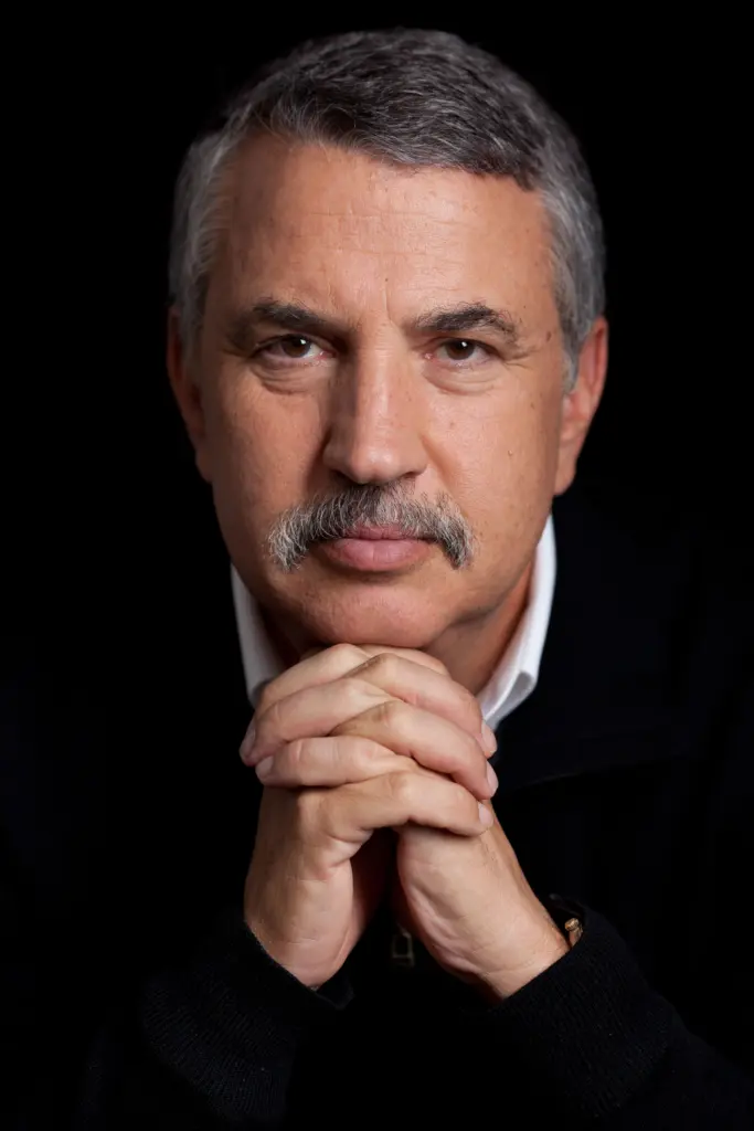 Chân dung nhà báo Thomas Friedman