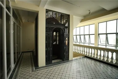 Chiếc thang máy này chính là ước mơ từ rất lâu đã thành hiện thực của chủ nhà