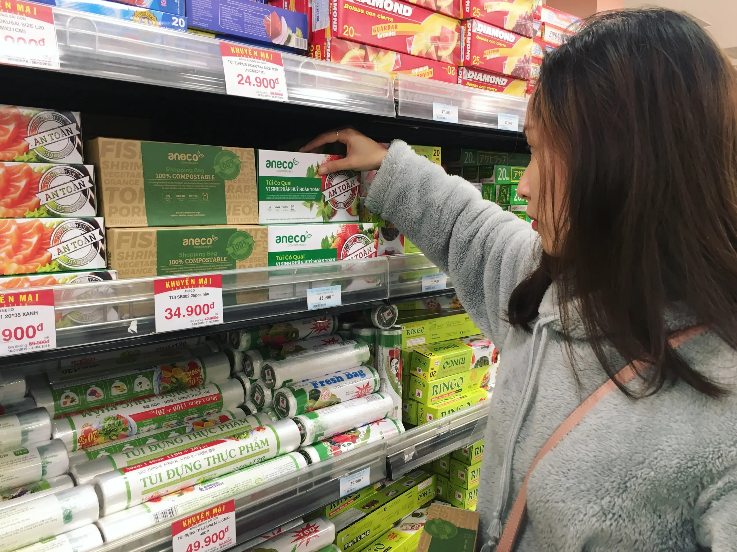 Sản phẩm AnEco của An Phát Plastic tại một siêu thị