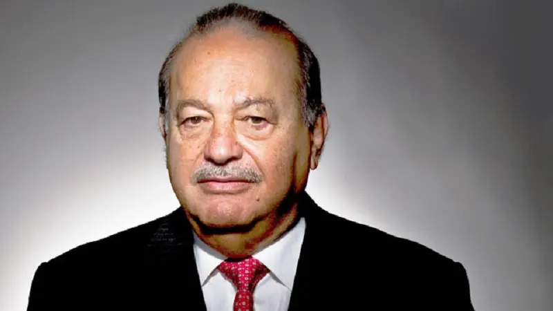 Chân dung tỷ phú Carlos Slim Helu thắt cà vạt đỏ