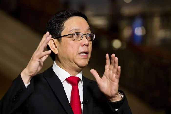 Ông Ernesto Tanmantiong, Giám đốc điều hành Jollibee, trả lời phỏng vấn