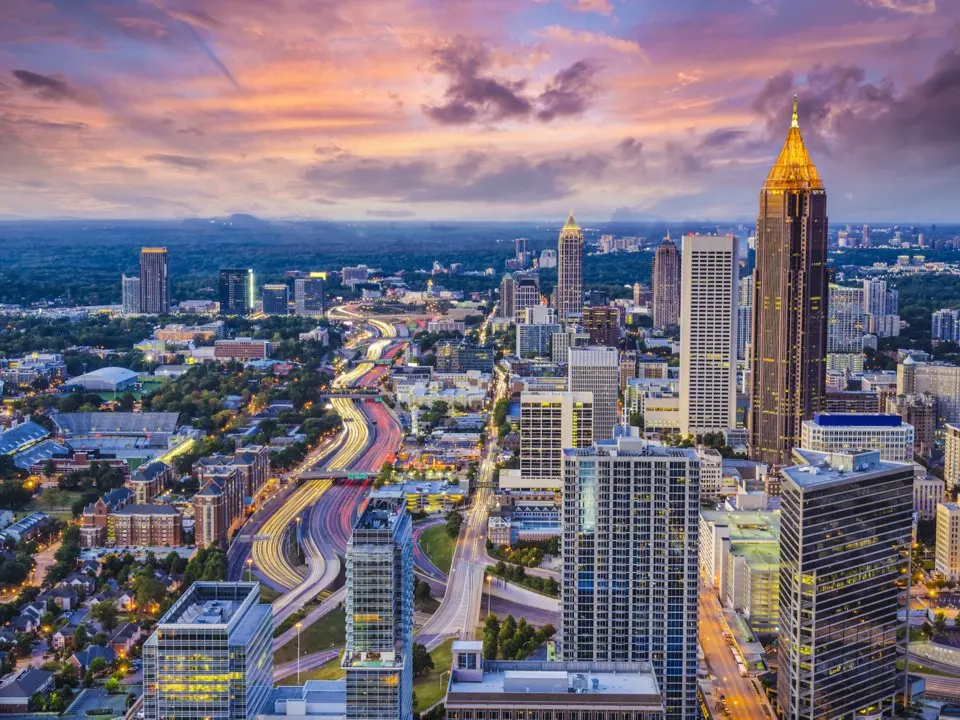 Toàn cảnh thành phố Atlanta lúc hoàng hôn